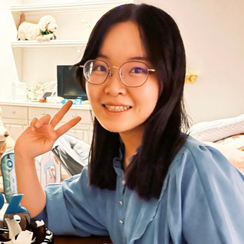 Xueqia (Sophia) Zhang Headshot